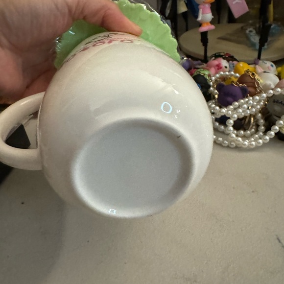 Totoro large mug with lid - Picture 4 of 4